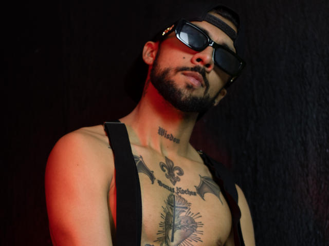 BombBoy - Live porn &amp; sex cam - 21247570