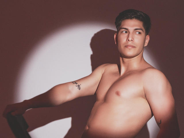 KarimFerrer - Live porn &amp; sex cam - 21249162