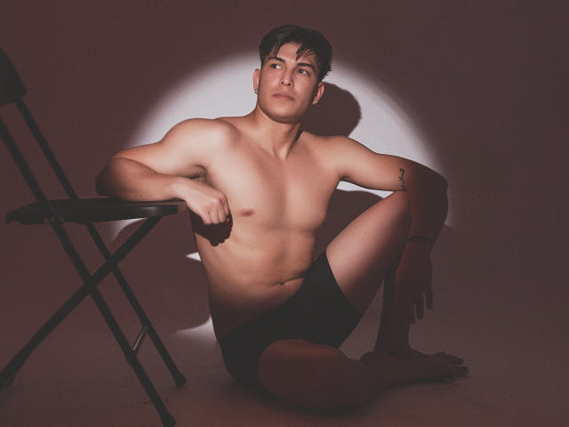 KarimFerrer - Live porn &amp; sex cam - 21249286