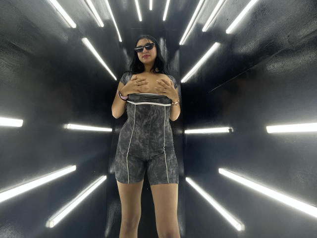 SarahXRouse - Porno na żywo i seks kamera - 21252878