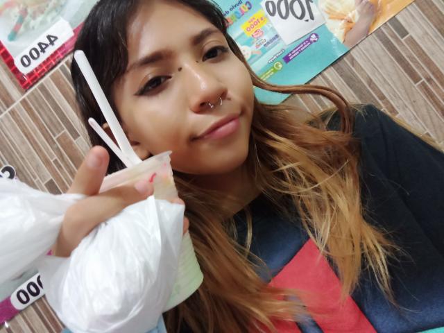 CarlAndMeganI - Sexe cam en vivo - 21255954