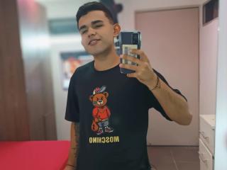 TonnyMonthana - Live porn &amp; sex cam - 21258574