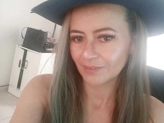 Maghenta - сексуальная веб-камера в реальном времени - 21259386