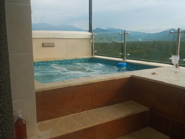 CoupleMature - Camera khiêu dâm &amp; quyến rũ trực tiếp - 21260822