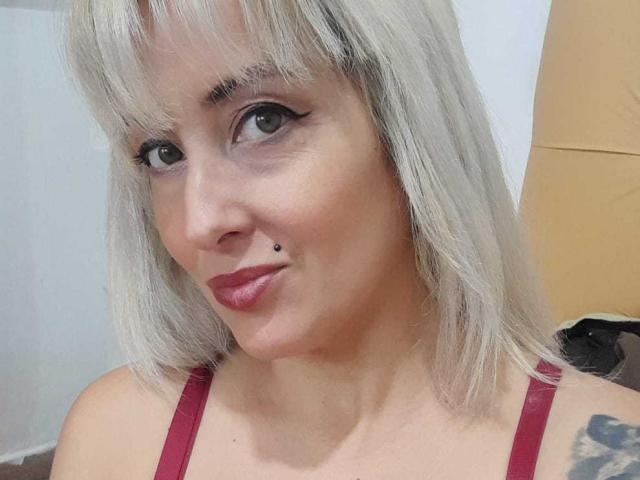 DakotaaBelle - Live sex cam - 21260922