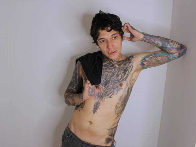 MadInkman - 라이브 포르노 &amp; 섹스 캠 - 21263126