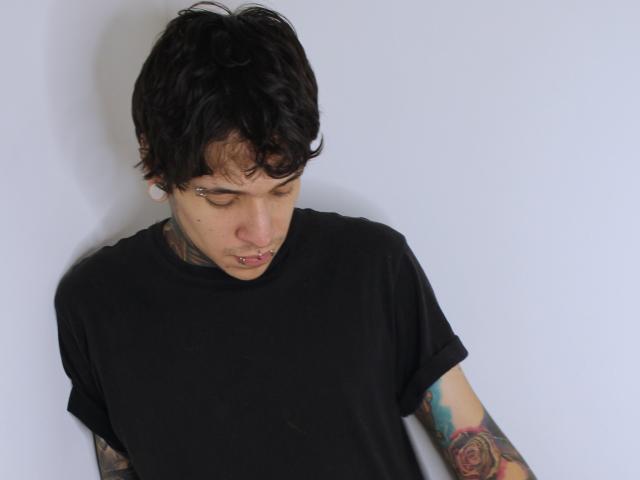 MadInkman - Live porn &amp; sex cam - 21263146