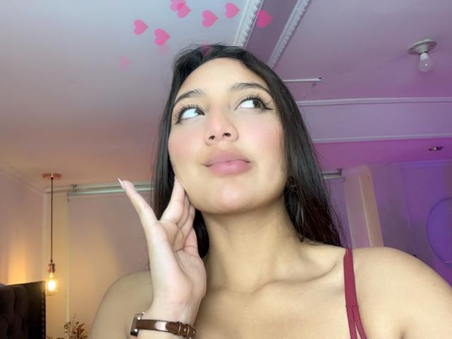 DianaFernandezz - Live porn &amp; sex cam - 21263446