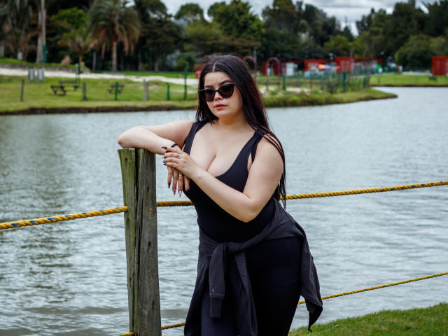 BrithneyLee - Élő pornó és szexkamera - 21267354