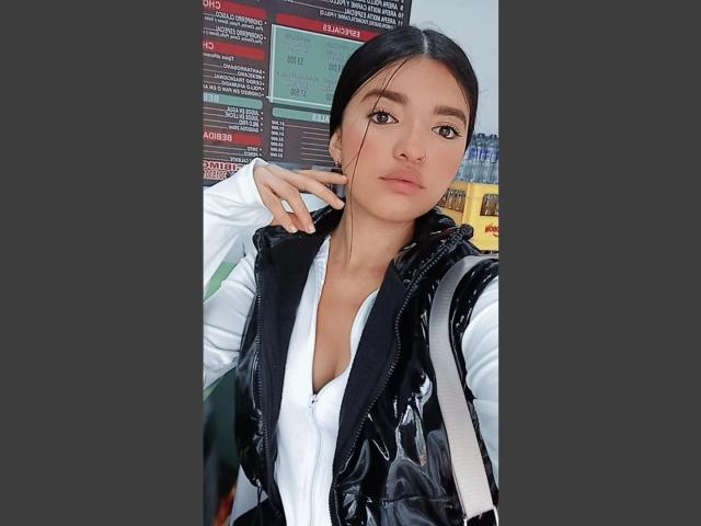 MiahSantos - Sexe cam en vivo - 21267646