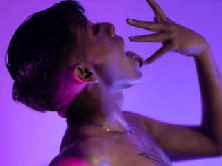 TheKingAzahel - Live porn &amp; sex cam - 21268110