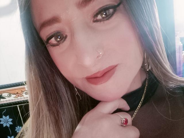 AlessadraJones - Live sex cam - 21271374