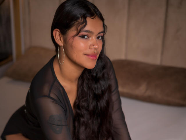 VioletaMoore - Live porn &amp; sex cam - 21272458