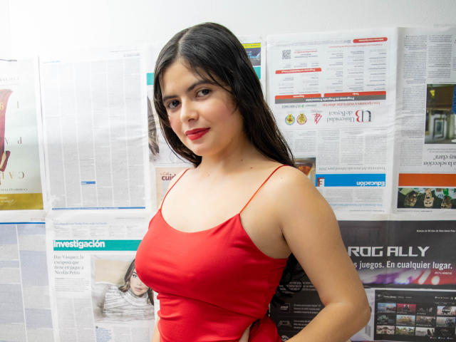 LucianaWest - Live porn &amp; sex cam - 21272914