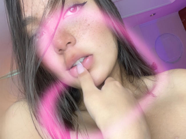 DianaFernandezz - Live porn &amp; sex cam - 21281338