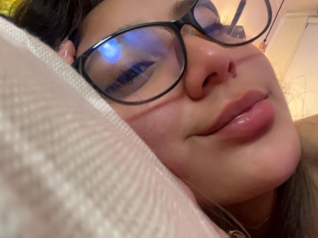 DianaFernandezz - Live porn &amp; sex cam - 21281414