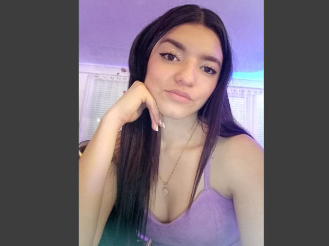 MiahSantos - Live porn &amp; sex cam - 21283358