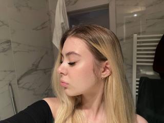 YesYesNeverNo - Live porn &amp; sex cam - 21284926