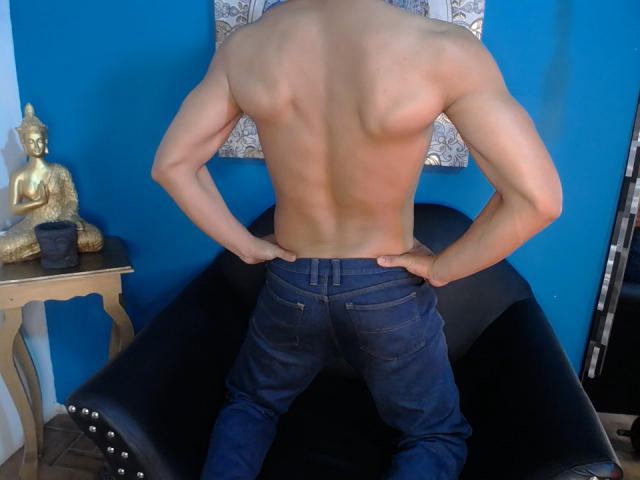 PervertRichi - Live porn &amp; sex cam - 21287182