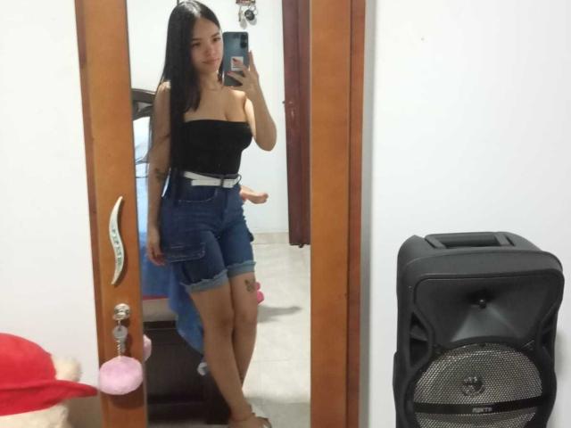 ChanellSmiths - Camera khiêu dâm &amp; quyến rũ trực tiếp - 21287834