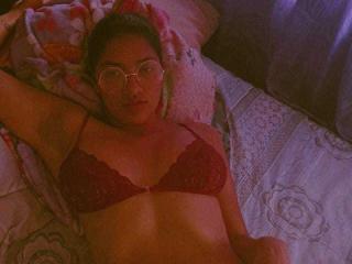 KratrossyLaurens - Live porn &amp; sex cam - 21290038