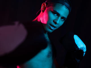 JhonOud - Camera khiêu dâm &amp; quyến rũ trực tiếp - 21300270