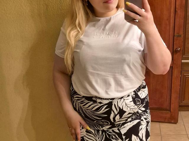 BountyGirl - Live porn &amp; sex cam - 21302778