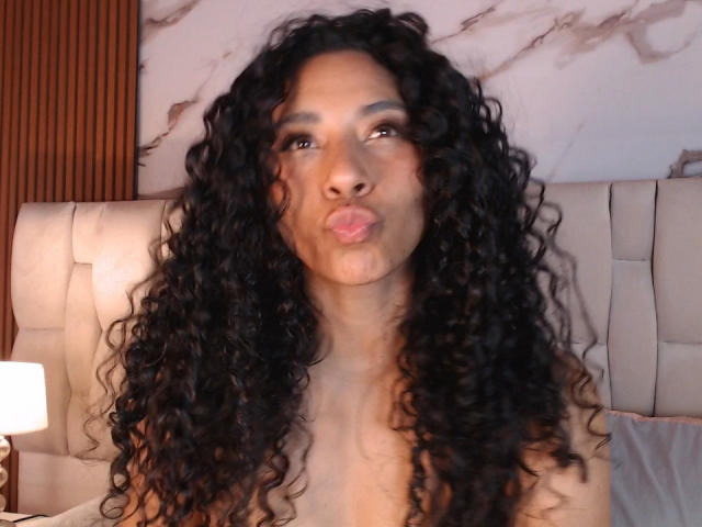 JanEvans - Élő pornó és szexkamera - 21308202