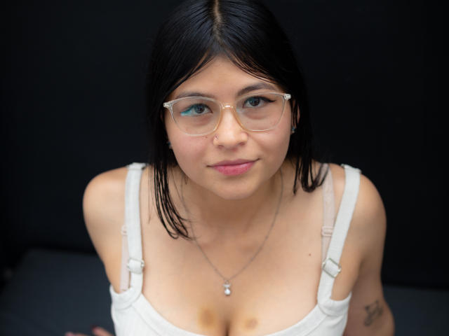 YuliAmaya - Live porn &amp; sex cam - 21309442