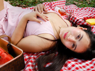 AlissFlores - Live porn &amp; sex cam - 21322462