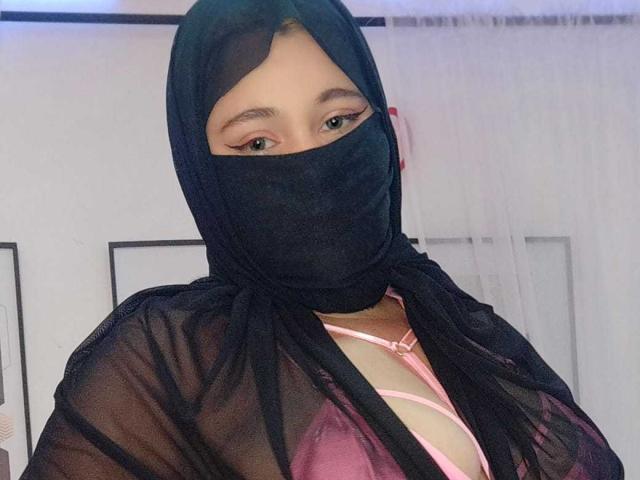 SalmaAzaman - Live porn &amp; sex cam - 21323642