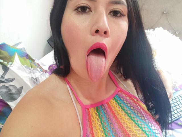 VenuzLove - Live porn &amp; sex cam - 21324762