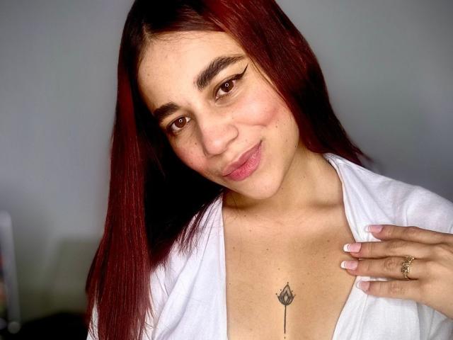 AlinaDemi - Live sex cam - 21325822