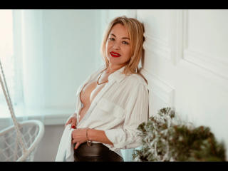 HornyBlonde-hot - сексуальная веб-камера в реальном времени - 21327226