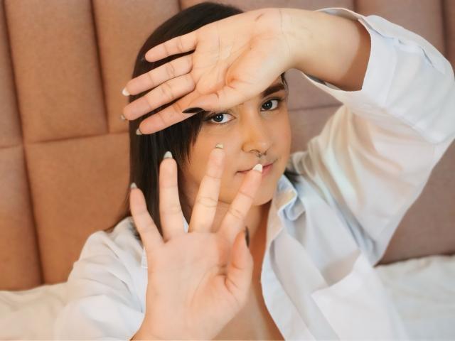 KendallCameron - Live sex cam - 21329670