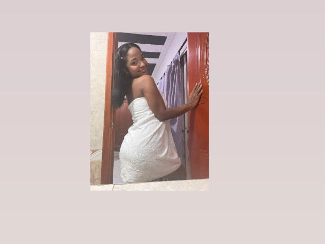 MelanyScoth - Live porn &amp; sex cam - 21330666