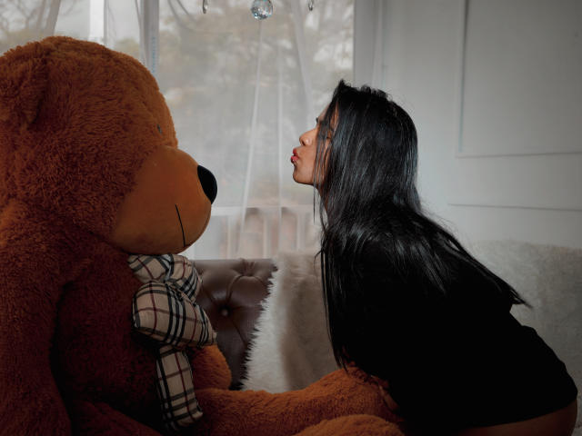 ValeryBroke - сексуальная веб-камера в реальном времени - 21331150