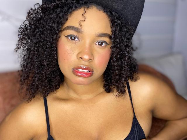 GoddessAthenaa - Live porn &amp; sex cam - 21333130