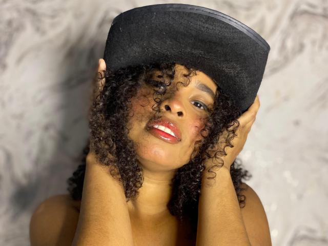 GoddessAthenaa - Live porn &amp; sex cam - 21333234