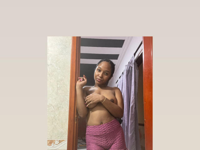 MelanyScoth - Live porn &amp; sex cam - 21333730