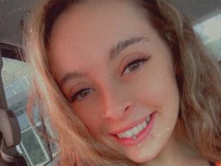 HarleyQuinnzel - Live porn &amp; sex cam - 21338938