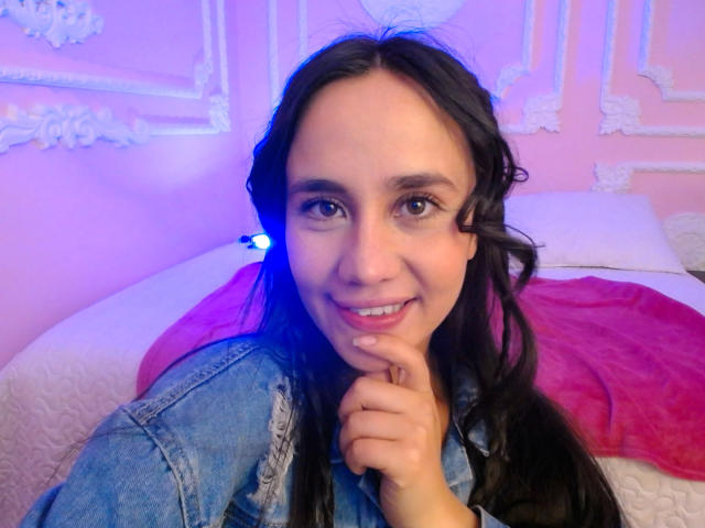 LilaRusell - Live sex cam - 21342606