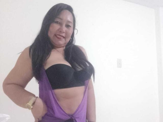 MiaViioleta - Live porn &amp; sex cam - 21343806