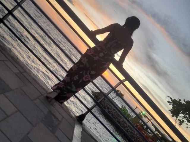 Scaarlett - Élő pornó és szexkamera - 21344122