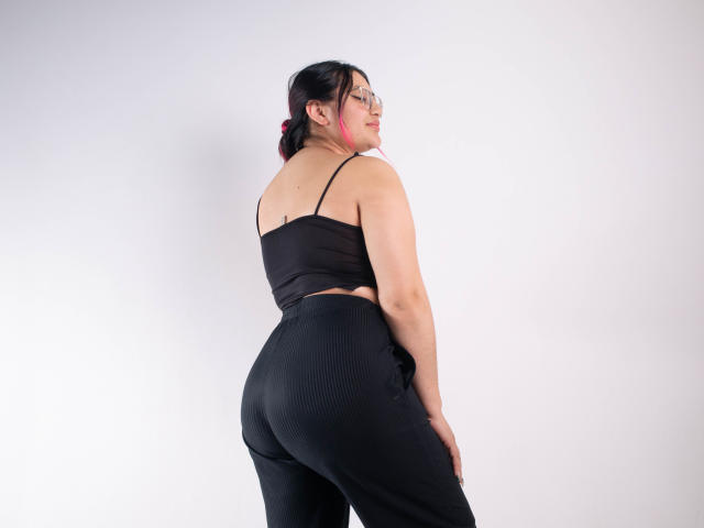 MonserratMiller - Live porn &amp; sex cam - 21348922