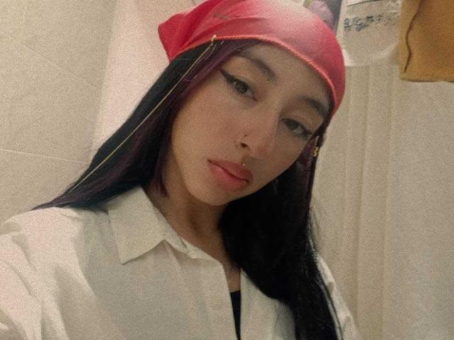 GabryelaStone - сексуальная веб-камера в реальном времени - 21349322