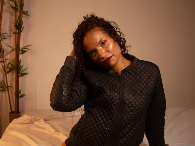 KeylaHolland - Live porn &amp; sex cam - 21349626