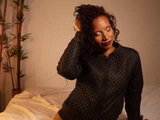 KeylaHolland - Live porn &amp; sex cam - 21349630