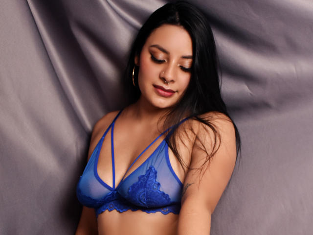 MiaRavens - Live porn &amp; sex cam - 21351010