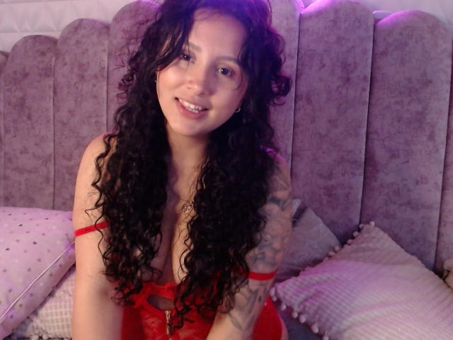 ZoeeHotX - Live porn &amp; sex cam - 21351790